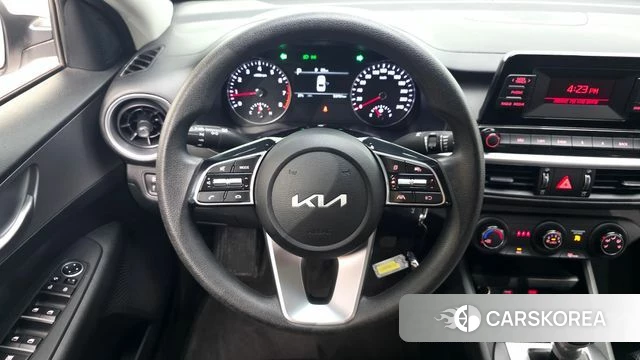 Kia The New K3 2nd generation 2022 Белый из Кореи, фото 6