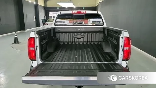 Chevrolet (GM Daewoo) Real New Colorado 2022 Белый из Кореи, фото 6