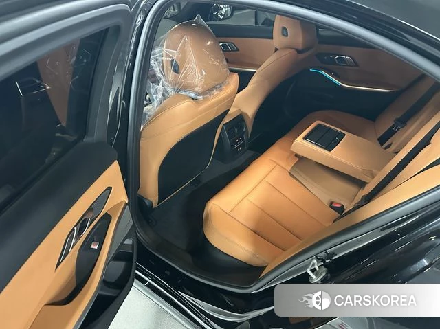 BMW 3 Series (G20) 2026 Черный из Кореи, фото 6