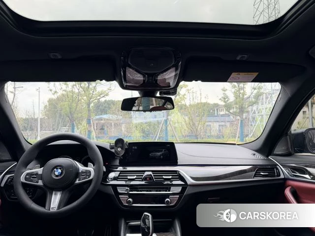 BMW 5 series 2018 Черный из Китая, фото 6