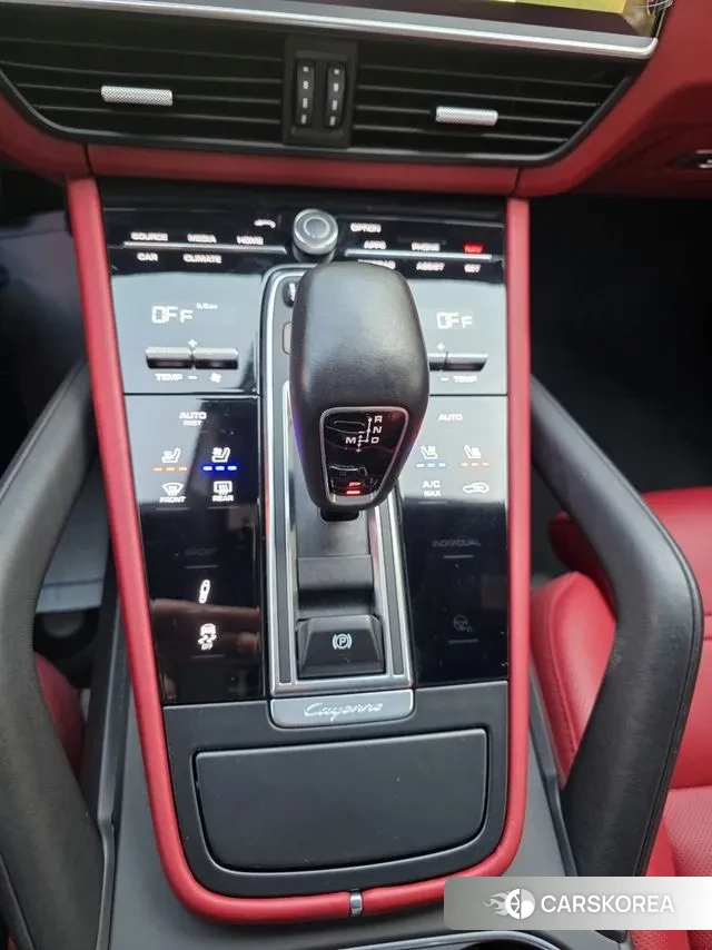 Porsche Cayenne (PO536) 2020 Черный из Кореи, фото 6