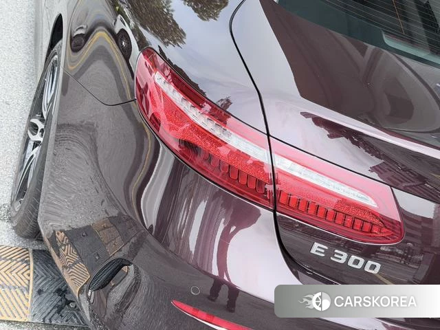 Mercedes-Benz E-class (imported) 2020 Коричневый из Китая, фото 6