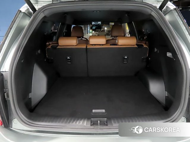 Ssangyong Torres 2023 Темно-зеленый из Кореи, фото 6