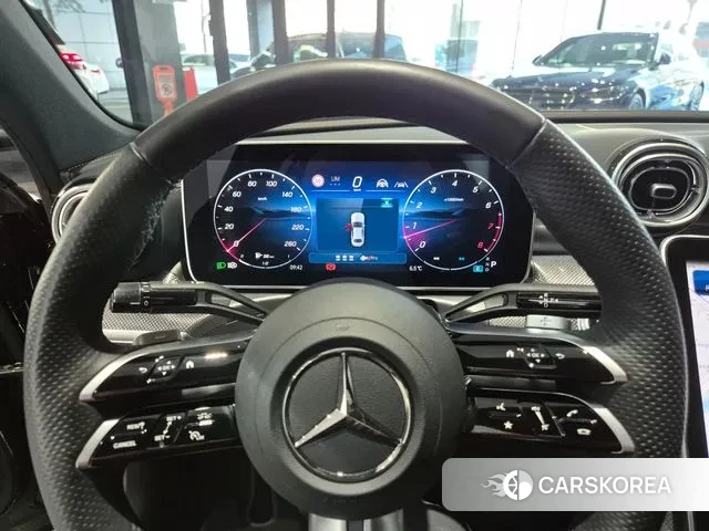 Mercedes-Benz C-Class W206 2025 Черный из Кореи, фото 6