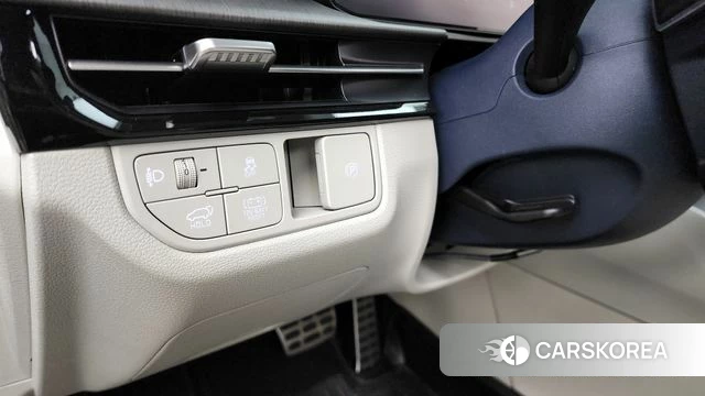 Kia The New Sportage 5th Generation Hybrid 2024 Белый из Кореи, фото 6