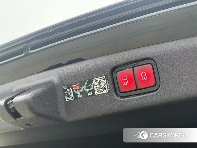 Mercedes-Benz E-class 2024 Черный из Китая, фото 6
