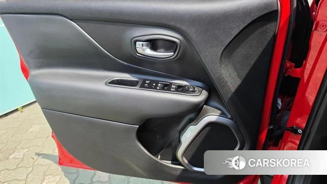 Jeep Renegade 2022 Красный из Кореи, фото 6