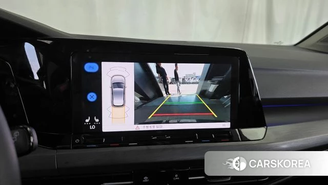 Volkswagen Golf 8th Generation 2024 Серый из Кореи, фото 6