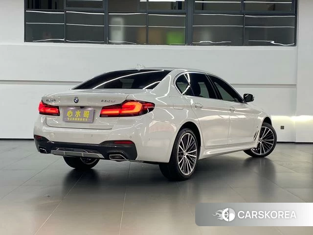 BMW 5 series 2023 Белый из Китая, фото 6