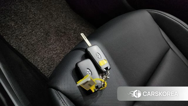 Hyundai Tucson Hybrid (NX4) 2021 Серебряный из Кореи, фото 6