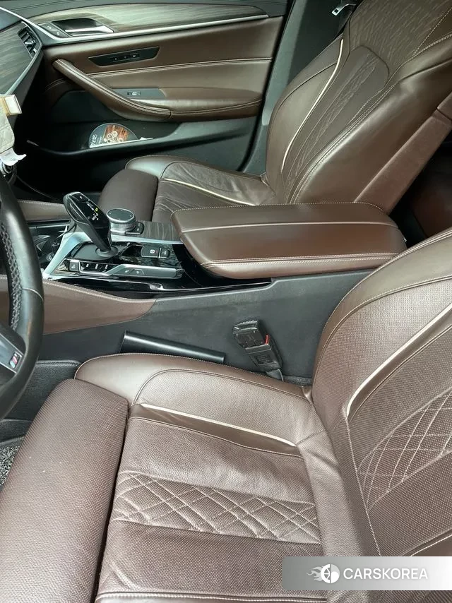 BMW 5 Series (G30) 2020 Серый из Кореи, фото 6