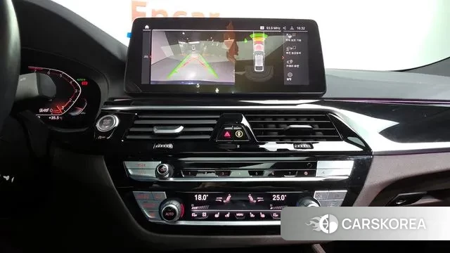 BMW 6 Series GT (G32) 2023 Черный из Кореи, фото 6