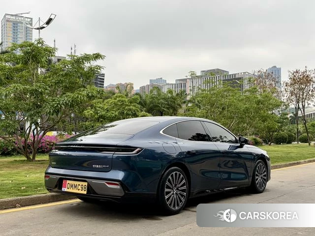 Geely Galaxy Galaxy Sparkle 8 PHEV 2025 Синий из Китая, фото 6
