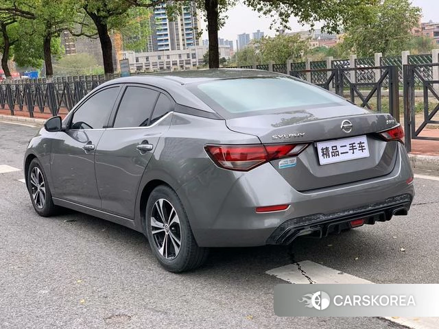 Nissan Xuan Yi 2021 Серебристо-серый из Китая, фото 6