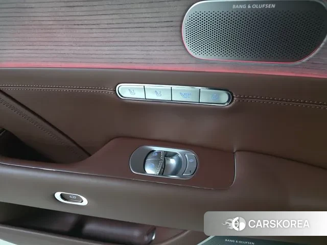 Genesis G90 (RS4) 2022 Черный из Кореи, фото 6