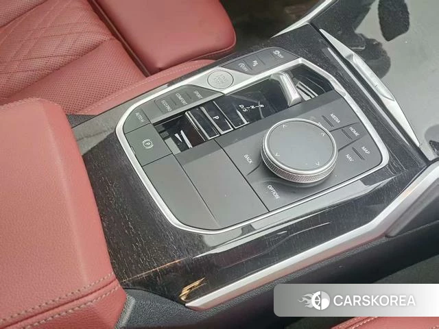 BMW 3 series 2025 Белый из Китая, фото 6