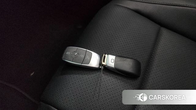 Mercedes-Benz GLE-Class W167 2024 Черный из Кореи, фото 6