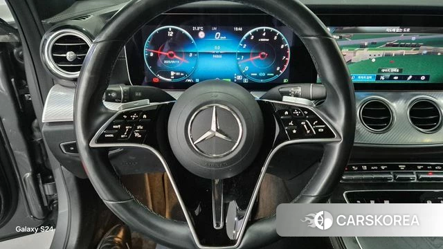 Mercedes-Benz E-Class W213 2021 Серый из Кореи, фото 6