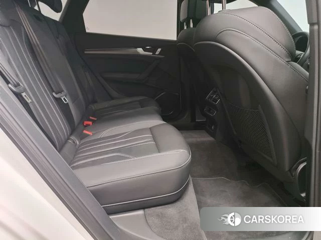 Audi Q5L 2024 Белый из Китая, фото 6