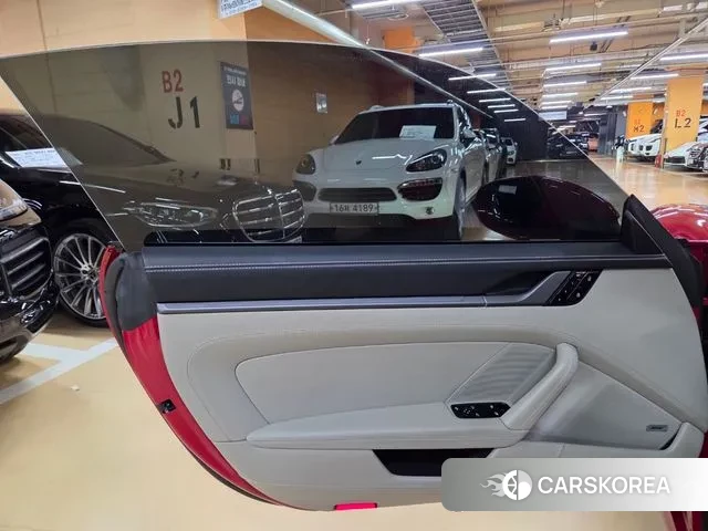 Porsche 911(992) 2021 Красный из Кореи, фото 6