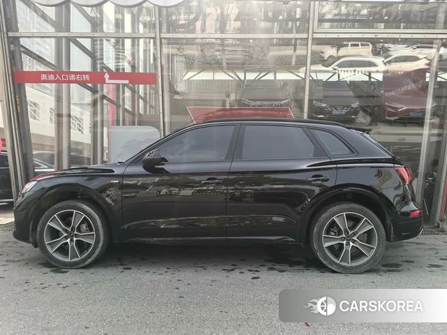 Audi Q5L 2023 Черный из Китая, фото 6