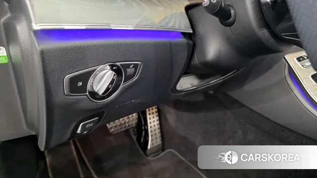 Mercedes-Benz E-Class W213 2022 Белый из Кореи, фото 6