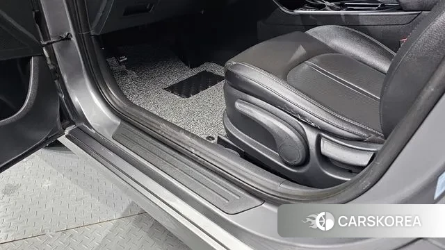 Hyundai Sonata New Rise 2018 Серебристо-серый из Кореи, фото 6