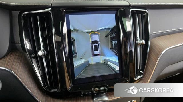 Volvo XC60 second Generation 2022 Черный из Кореи, фото 6