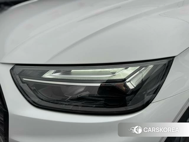 Audi Q5L 2023 Белый из Китая, фото 6