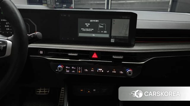 Kia The New K5 3rd generation 2024 Белый из Кореи, фото 6