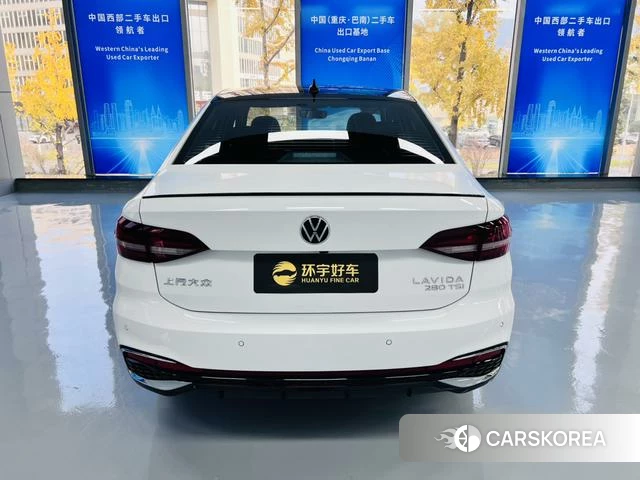 Volkswagen Lavida 2023 Белый из Китая, фото 6