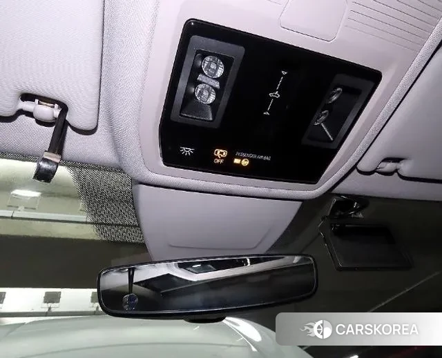 Volkswagen Golf 8th Generation 2024 Белый из Кореи, фото 6