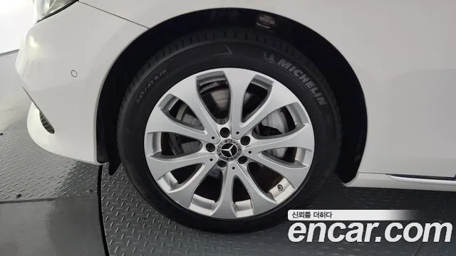 Mercedes-Benz E-Class W213 2019 Белый из Кореи, фото 6