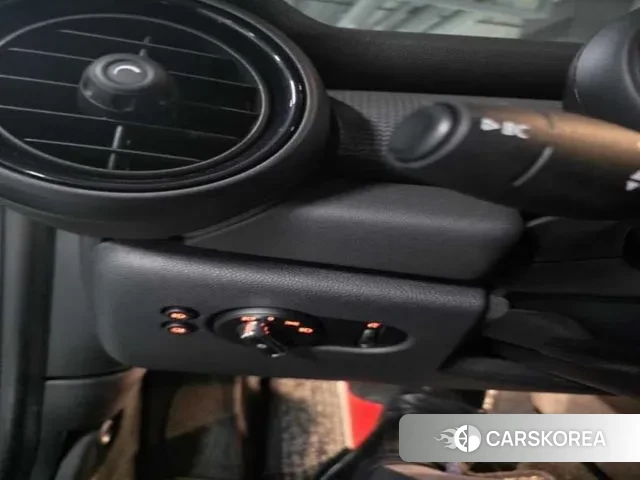 Mini Cooper 2019 Зеленый из Кореи, фото 6