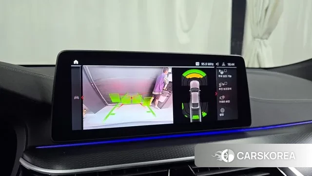 BMW 6 Series GT (G32) 2022 Серый из Кореи, фото 6