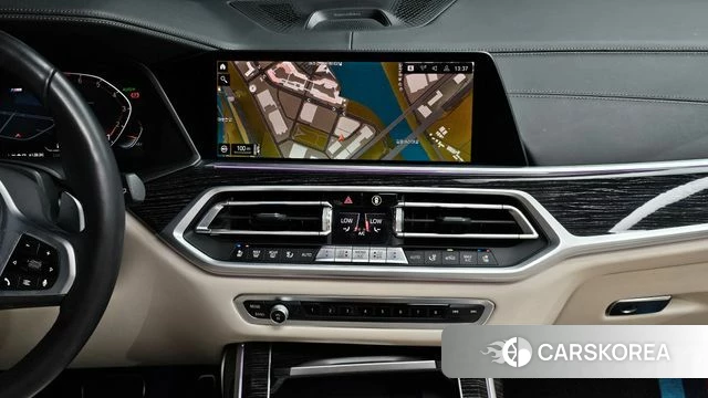 BMW X7 (G07) 2022 Белый из Кореи, фото 6