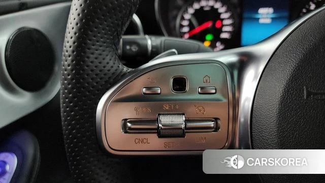 Mercedes-Benz C-Class W205 2019 Белый из Кореи, фото 6