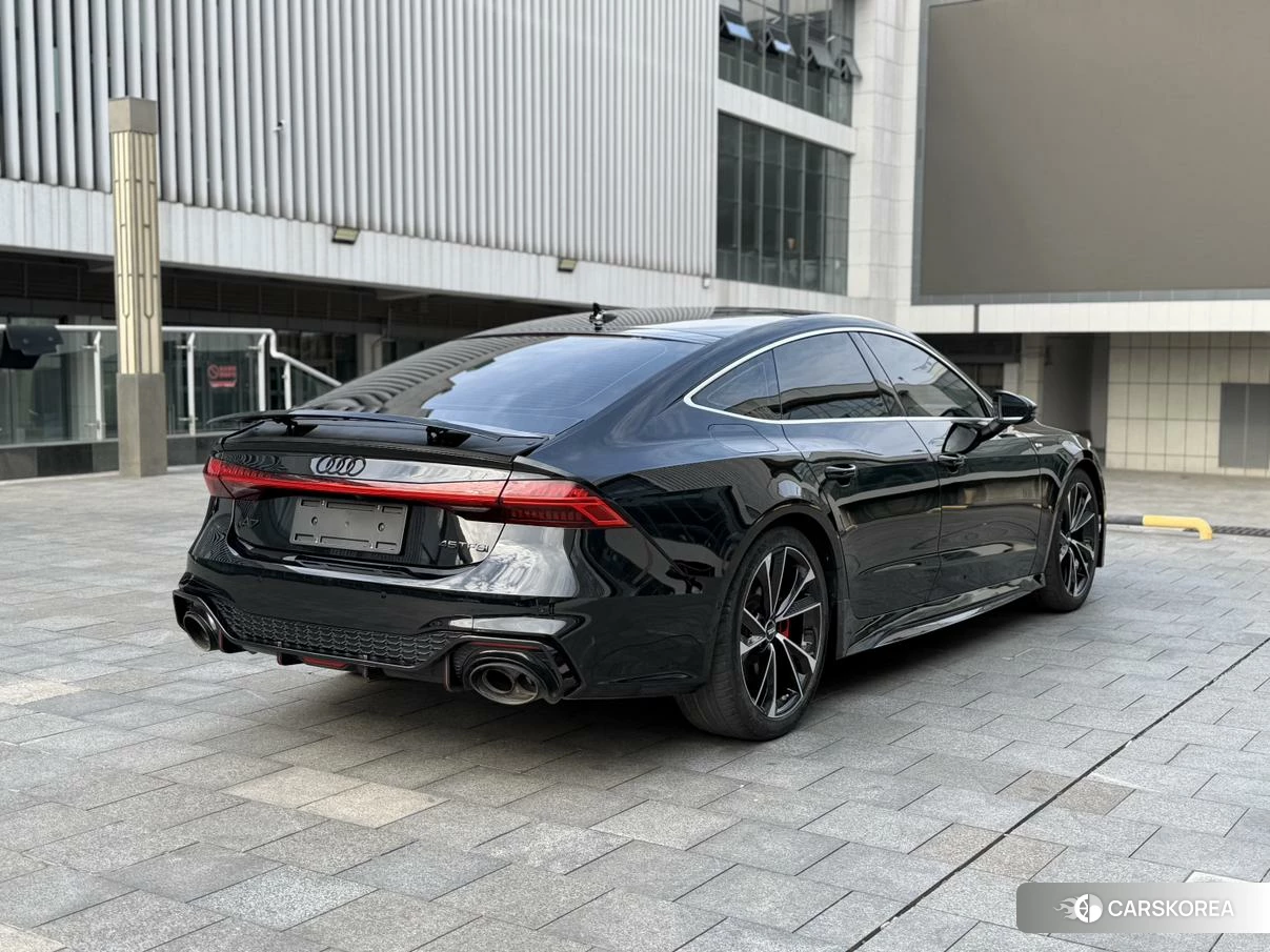 Audi A7 2022 Черный из Китая, фото 6
