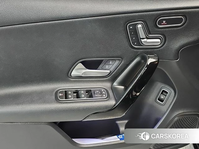 Mercedes-Benz A-Class W177 2020 Черный из Кореи, фото 6