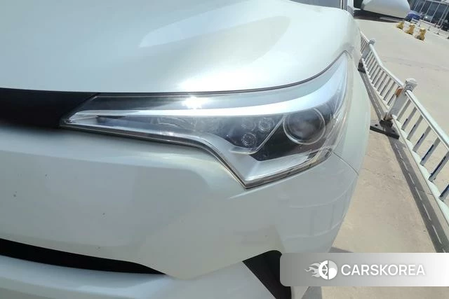 Toyota C-HR 2021 Белый из Китая, фото 6