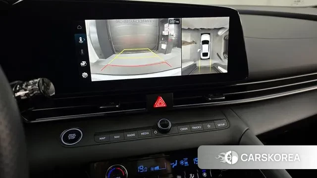 Hyundai The New Avante (CN7) 2024 Белый из Кореи, фото 6