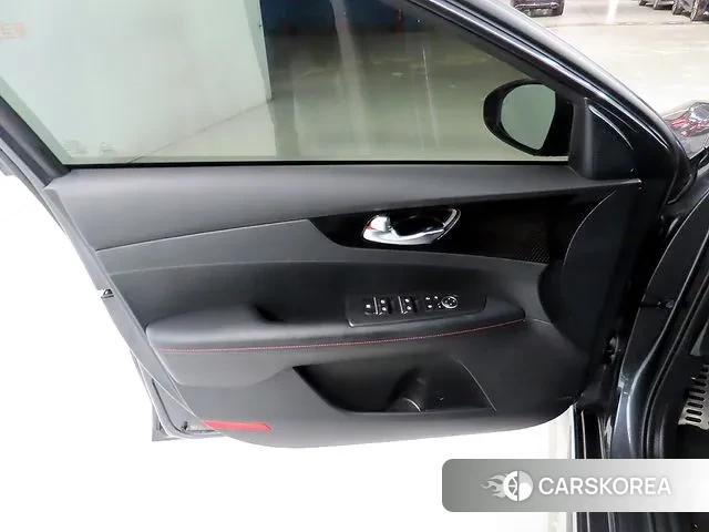 Kia The New K3 2nd generation 2022 Серый из Кореи, фото 6