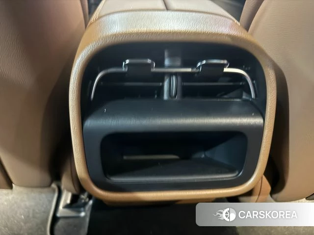 Mercedes-Benz E-Class W214 2024 Белый из Кореи, фото 6