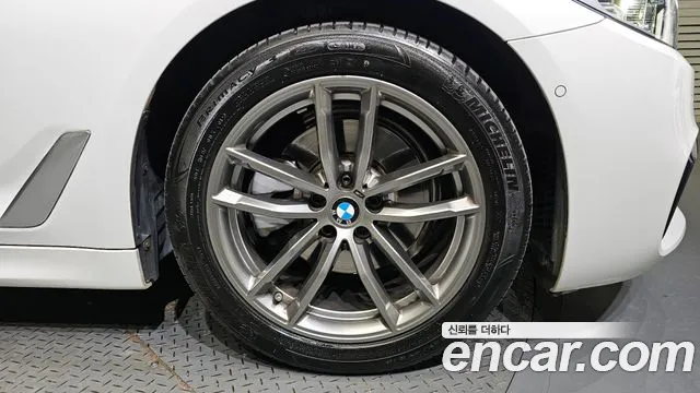 BMW 5 Series (G30) id 2675604 из Кореи 6