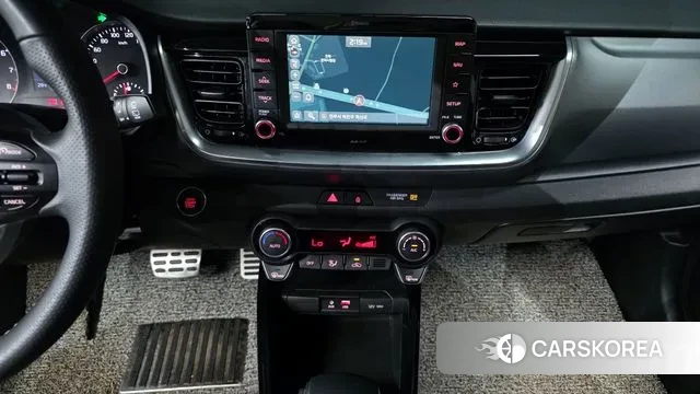 Kia Stonic 2020 Белый из Кореи, фото 6