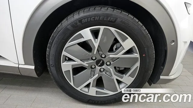 Genesis GV60 id 2665151 из Кореи 6