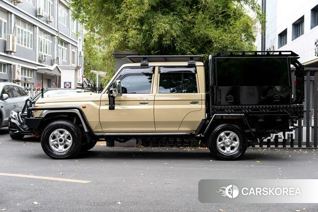Toyota Land Cruiser 70 Series 2019 Желтый из Китая, фото 6