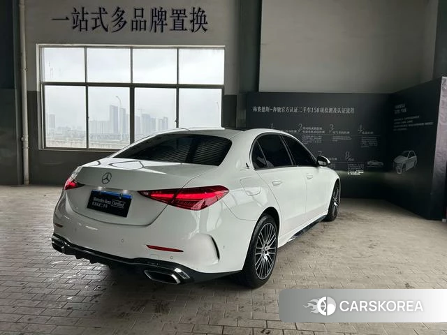 Mercedes-Benz Class C 2025 Белый из Китая, фото 6