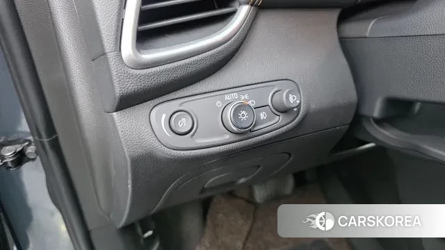 Chevrolet (GM Daewoo) The New Trax 2021 Небесно-голубой из Кореи, фото 6