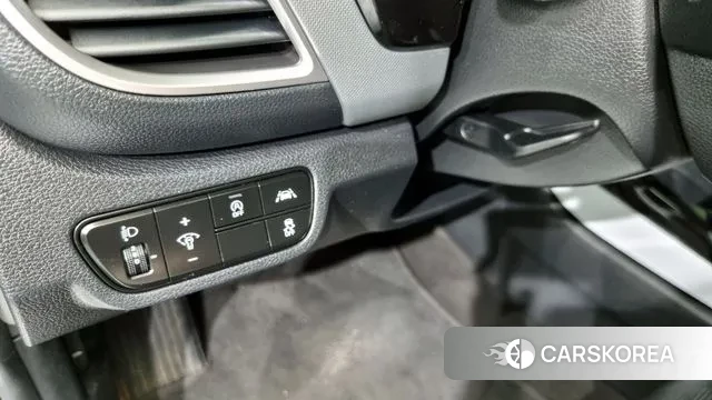 Kia Seltos 2021 Серебряный из Кореи, фото 6